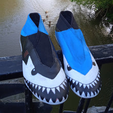 Load image into Gallery viewer, FOOTBALL BOOTS - Shark | Aquenture