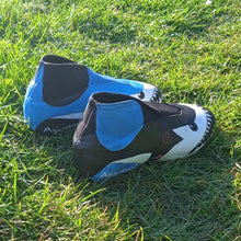 Load image into Gallery viewer, FOOTBALL BOOTS - Shark | Aquenture